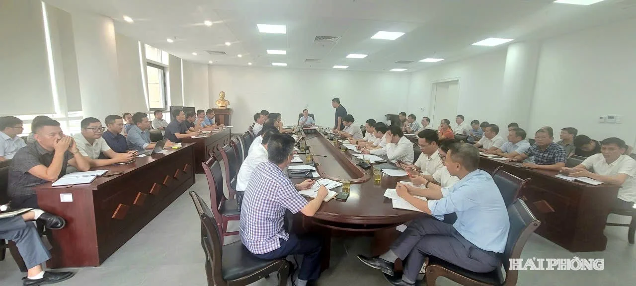 Khẩn trương cắm mốc giới dự án đường sắt Hải Phòng - Hà Nội - Lào Cai